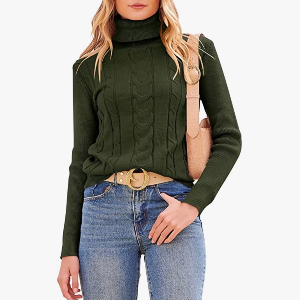 NEW Knitted sweater